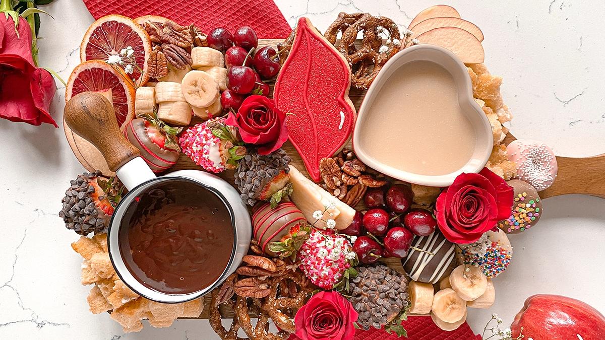 chocolate-fondue-dessert-board 1200x675